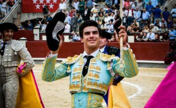 Jesús Enrique Colombo: 2025 Lleno de Éxitos Colombo tras su oreja en Madrid el pasado sábado, con más fuerza en los carteles de la FISS 2020, con presencia por partida doble. Foto: EFE
