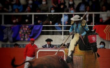 De Reparto: Cayateno Ante Sus Pupilos