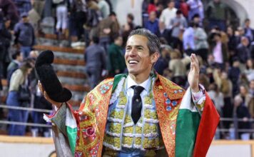 DIEGO SILVETI CONSUMA UNA GRAN FAENA