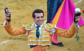 El Palco de Cortes en Renacer de Ávila