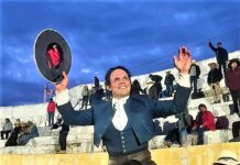 Francisco Javier Rodríguez a Hombros en Viraco